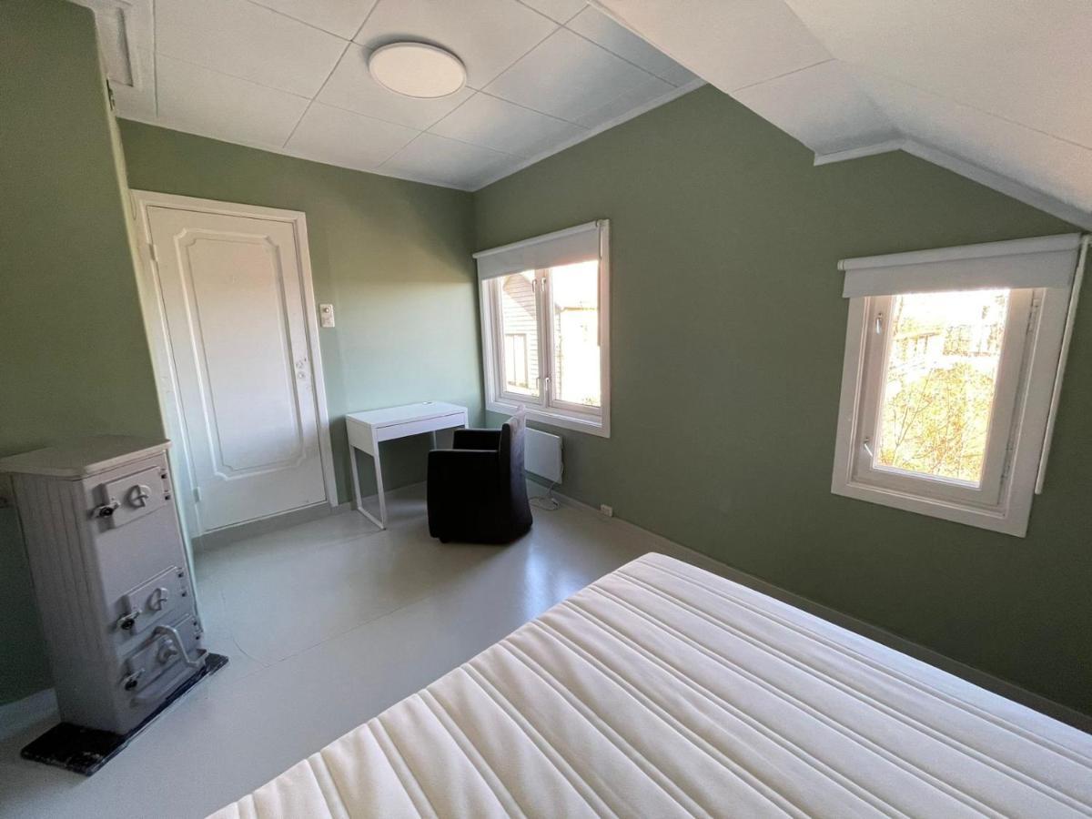 Ledig Rom,Hus,Hostel Til Utleie 7 Km Fra オスロ エクステリア 写真